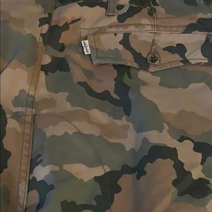 Levi Camo pants